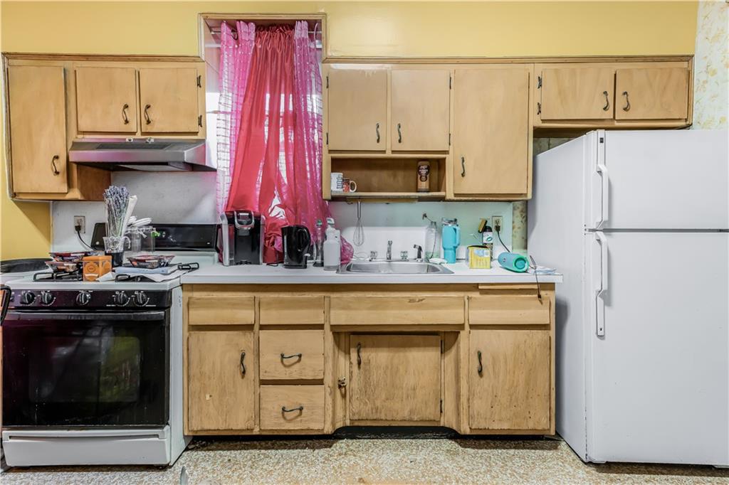 10 Martense Court Flatbush Brooklyn NY 11226