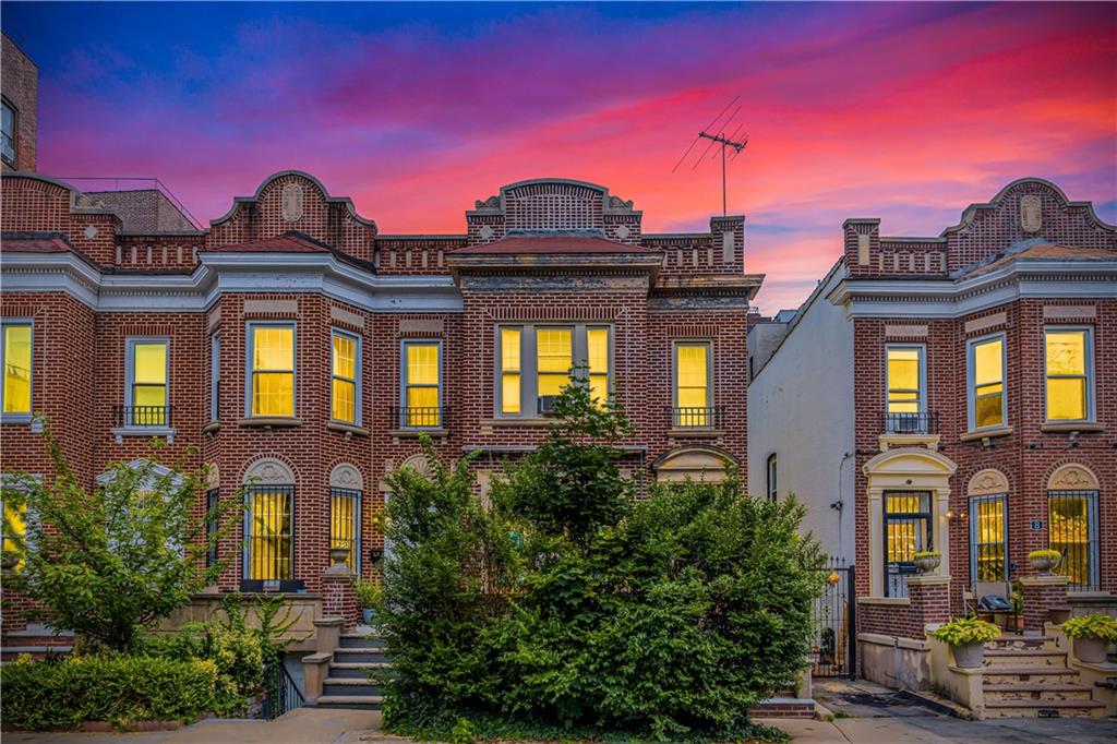 10 Martense Court Flatbush Brooklyn NY 11226