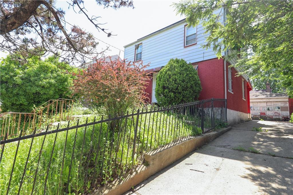 242 Vanderbilt Avenue Park Hill Staten Island NY 10304