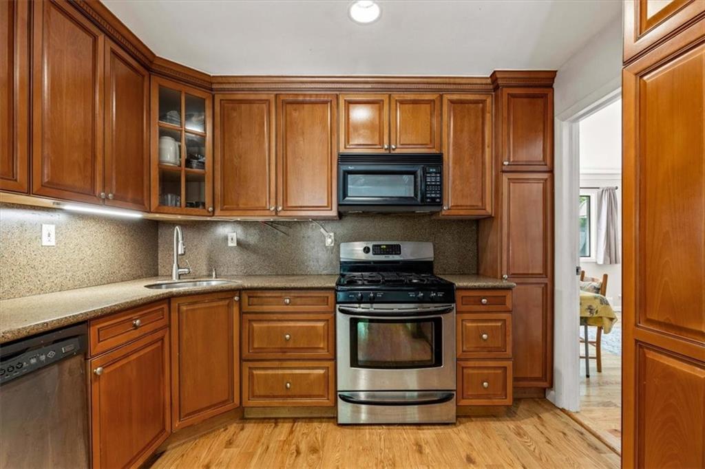 190 Prall Avenue Huguenot Staten Island NY 10312