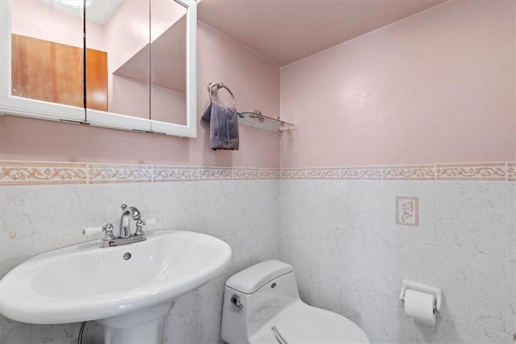190 Prall Avenue Huguenot Staten Island NY 10312