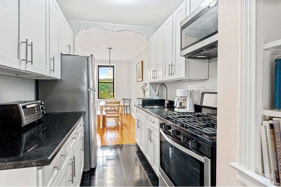 657 East 26th Street Flatbush Brooklyn NY 11210