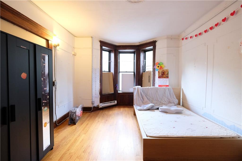 642 56th Street Sunset Park Brooklyn NY 11220