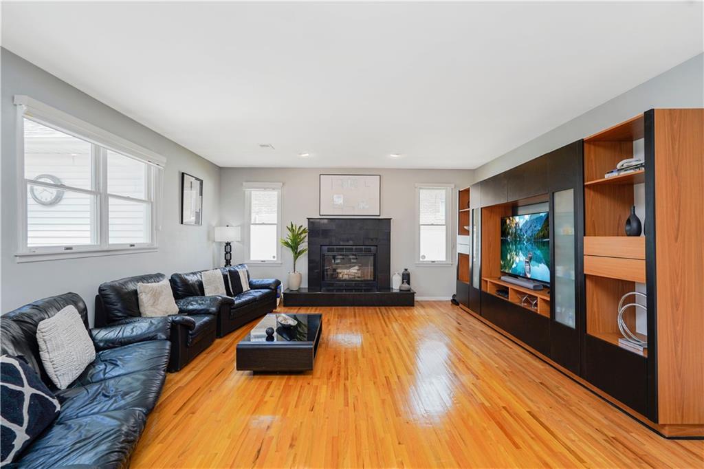 723 Ionia Avenue Huguenot Staten Island NY 10312
