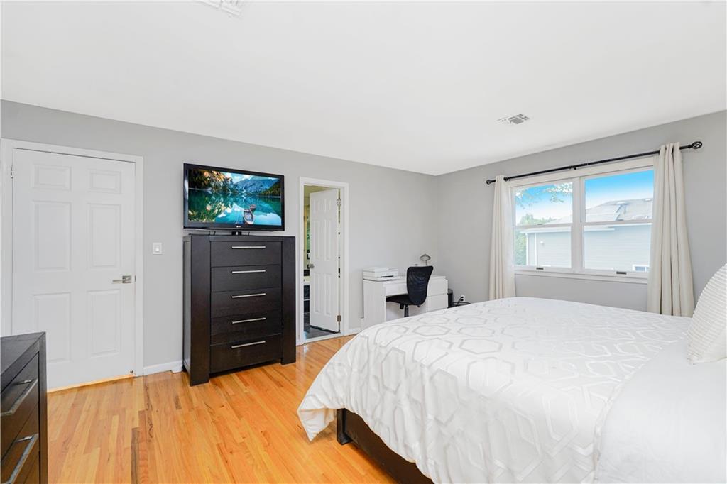 723 Ionia Avenue Huguenot Staten Island NY 10312