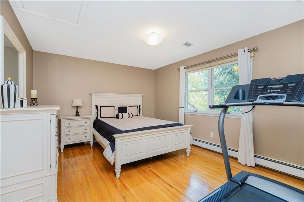 723 Ionia Avenue Huguenot Staten Island NY 10312