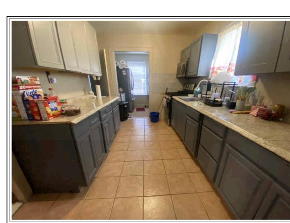 19907 100th Avenue Hollis Hollis NY 11423