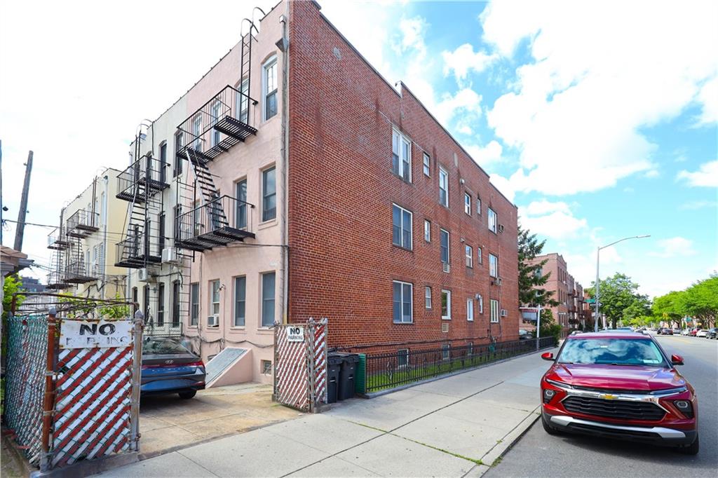 2101 76th Street Dyker Heights Brooklyn NY 11214