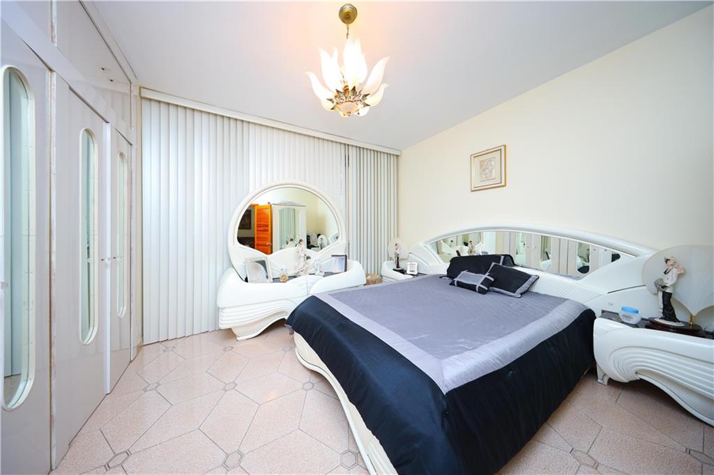 2101 76th Street Dyker Heights Brooklyn NY 11214