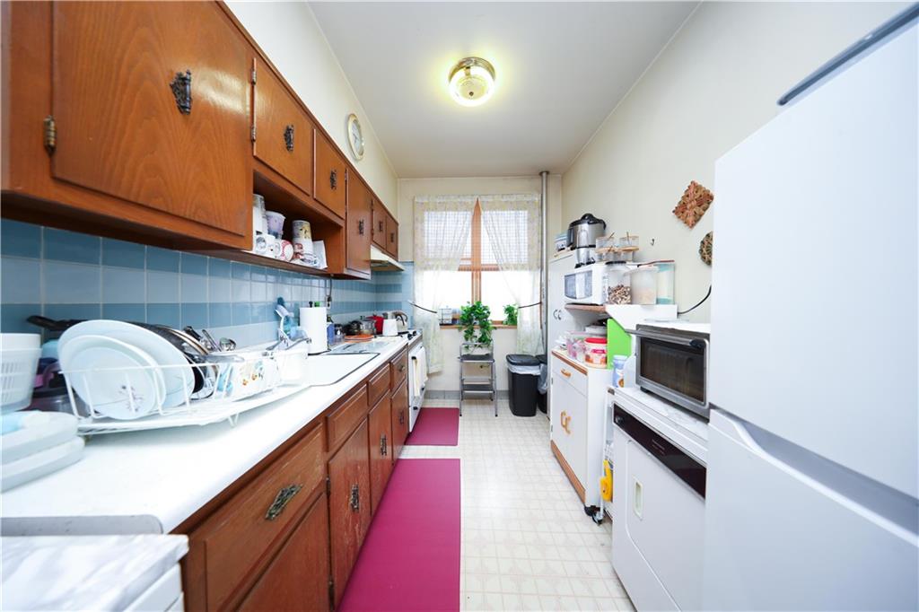 2101 76th Street Dyker Heights Brooklyn NY 11214