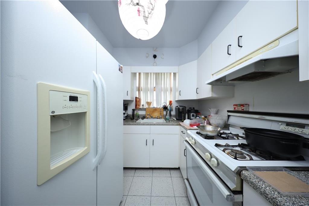 2101 76th Street Dyker Heights Brooklyn NY 11214