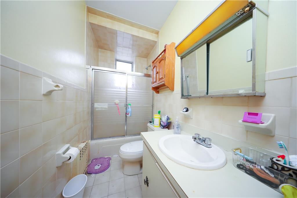 2101 76th Street Dyker Heights Brooklyn NY 11214