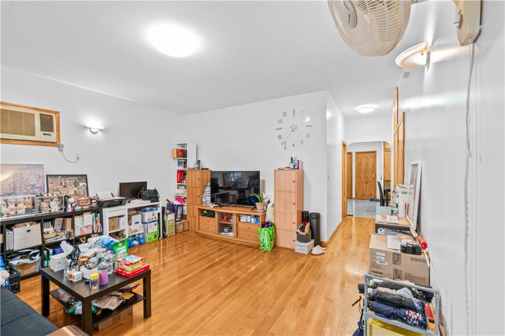 109 Bay 38th Street Bath Beach Brooklyn NY 11214