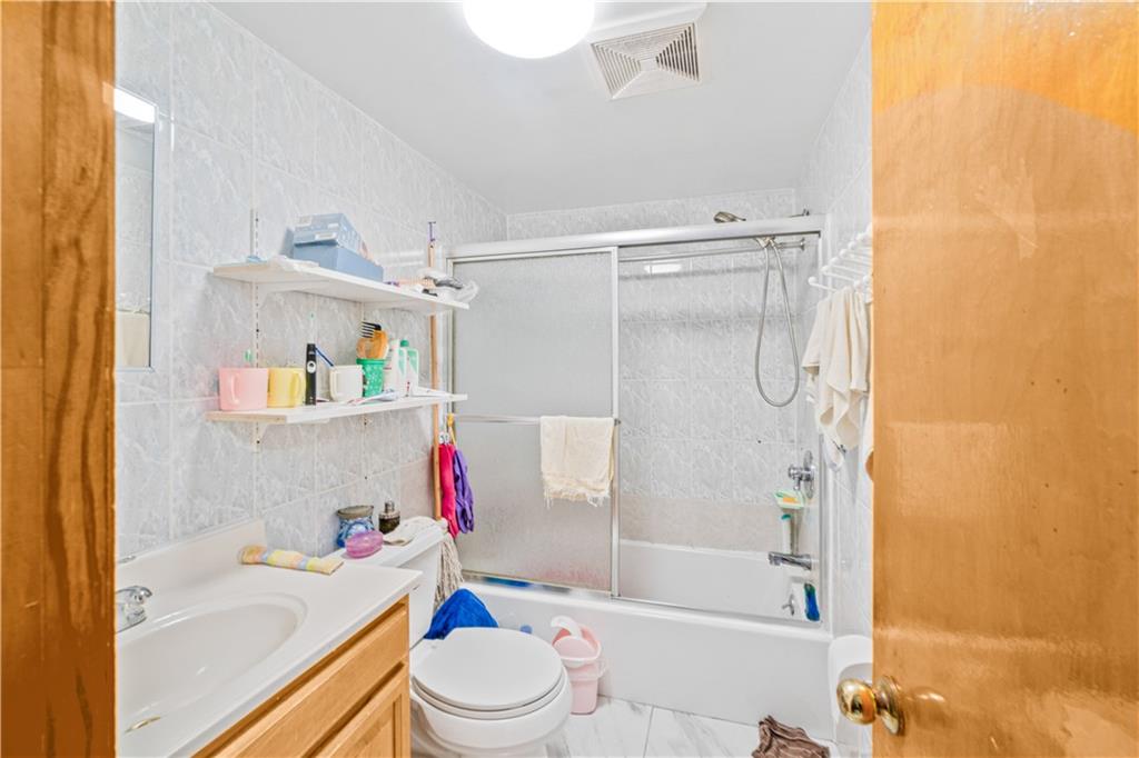 109 Bay 38th Street Bath Beach Brooklyn NY 11214