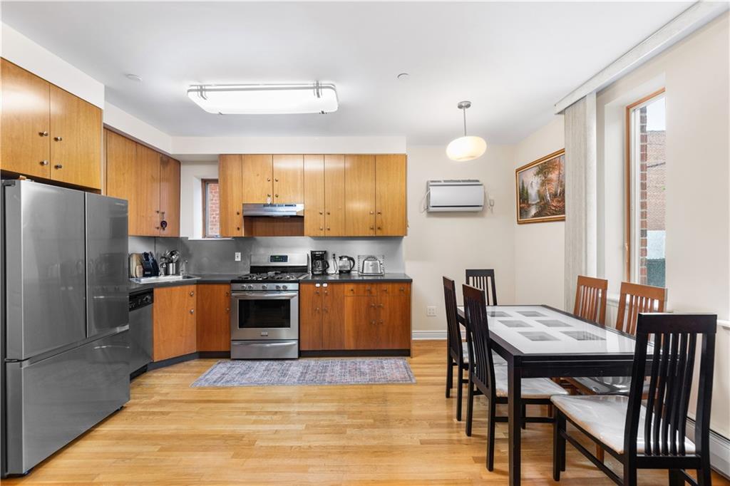 197 Bay 47th Street Gravesend Brooklyn NY 11214