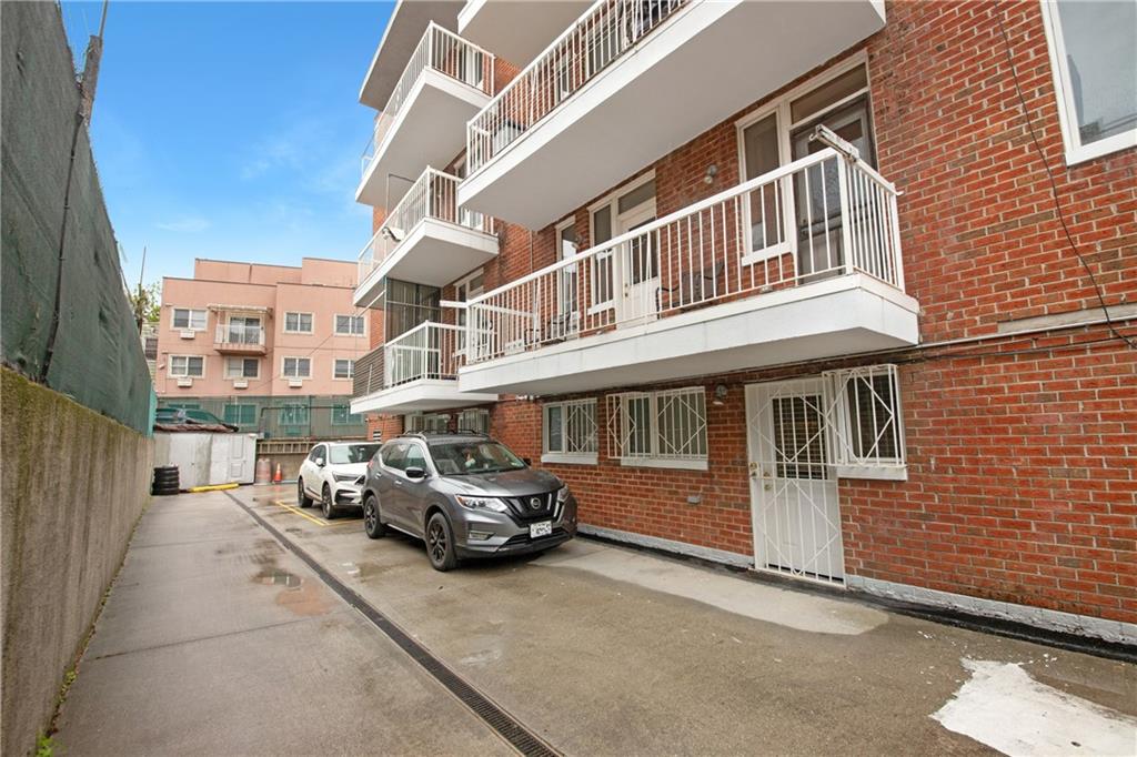 197 Bay 47th Street Gravesend Brooklyn NY 11214