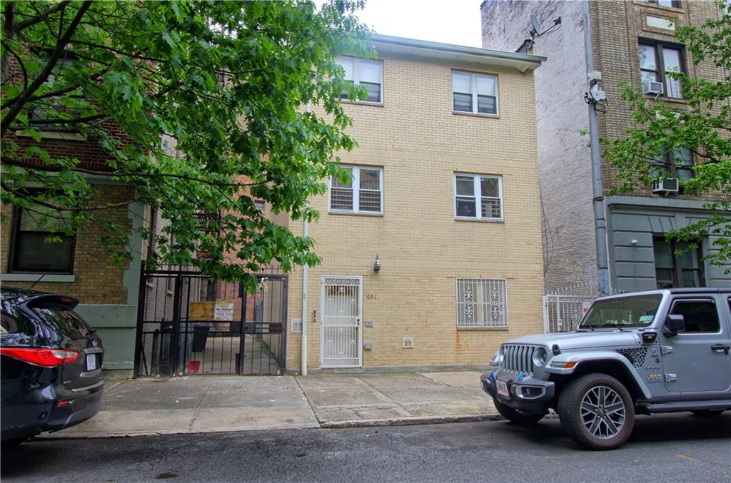 651 East 21st Street Flatbush Brooklyn NY 11226