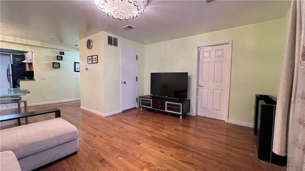 339 Avenue P Bensonhurst Brooklyn NY 11204