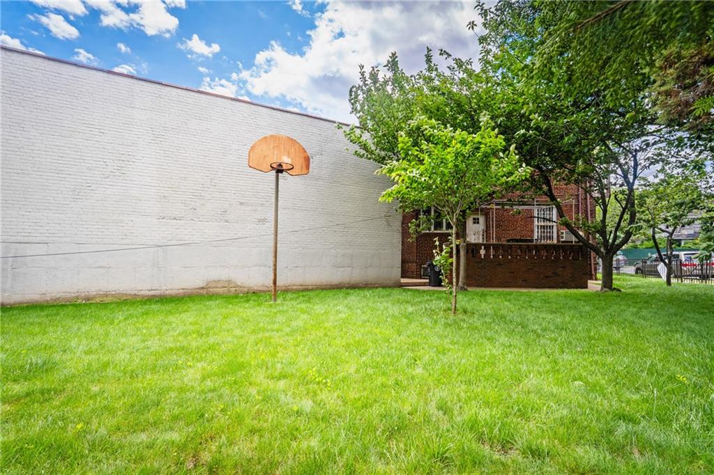 2404 Avenue O Midwood Brooklyn NY 11210
