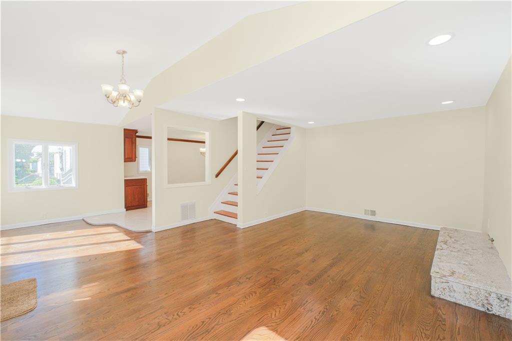 220 Sprague Avenue Tottenville Staten Island NY 10307
