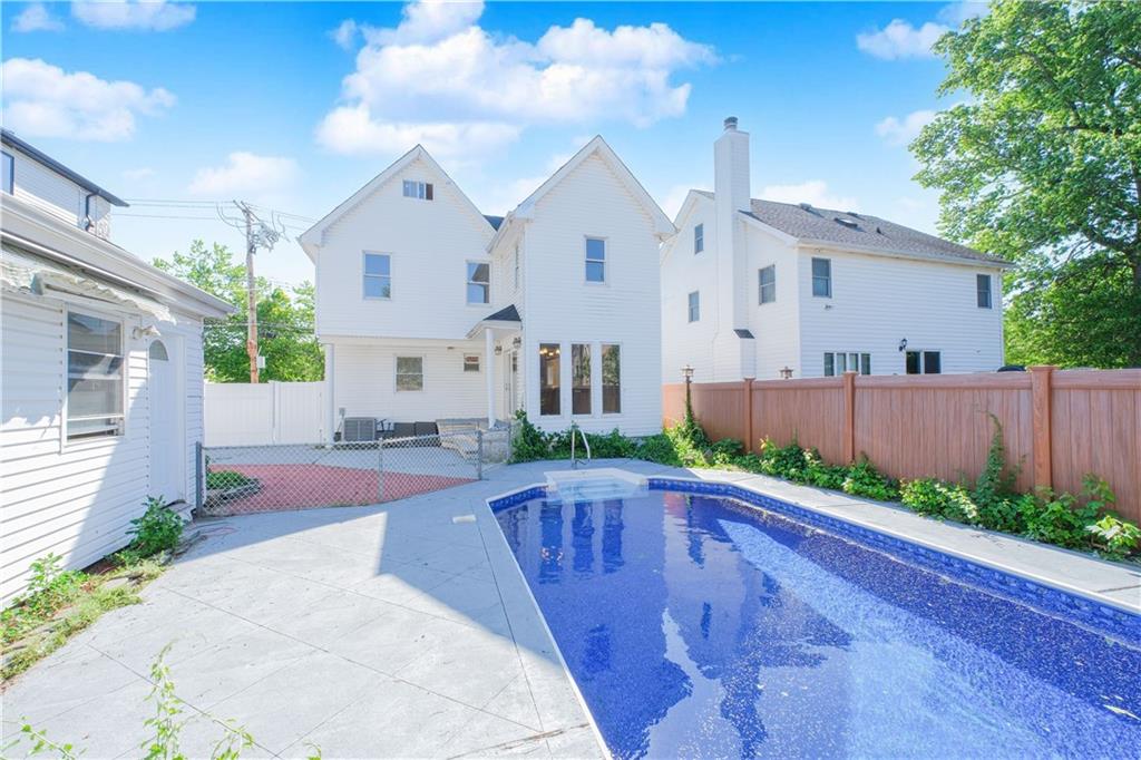220 Sprague Avenue Tottenville Staten Island NY 10307