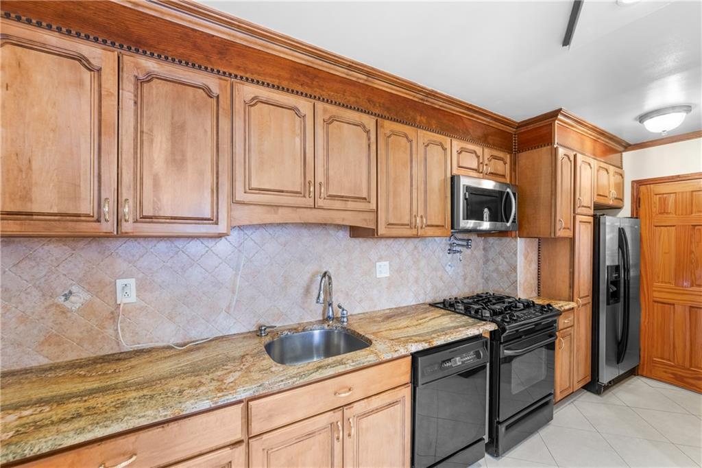 1272 East 48th Street Flatlands Brooklyn NY 11234