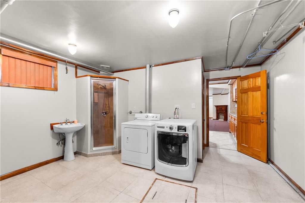 1272 East 48th Street Flatlands Brooklyn NY 11234