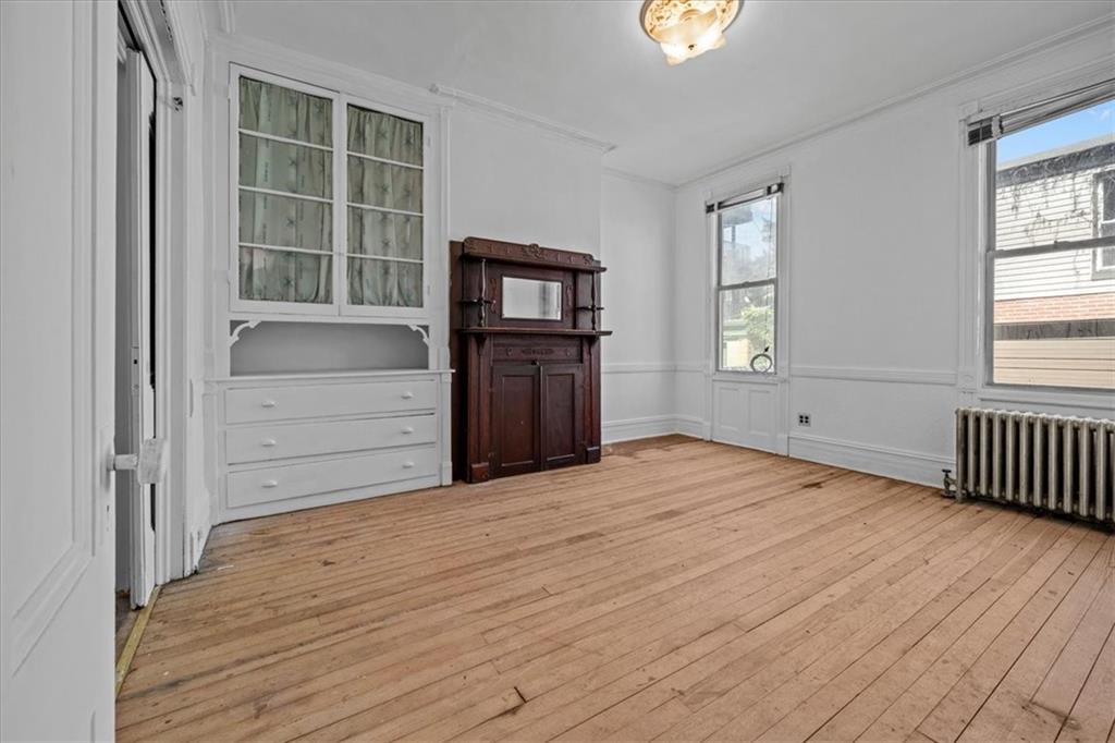 2013 Bleecker Street Ridgewood Ridgewood NY 11385