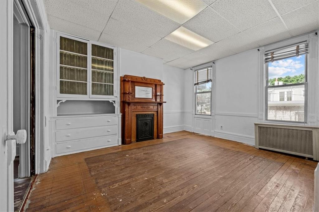 2013 Bleecker Street Ridgewood Ridgewood NY 11385