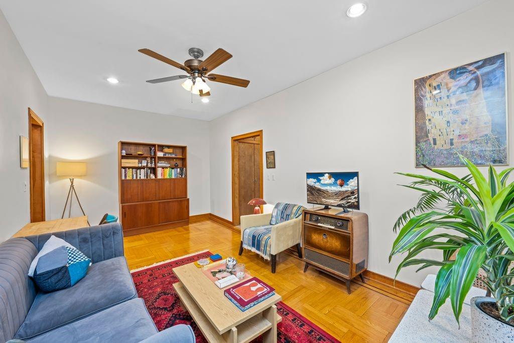 7609 4th Avenue Bay Ridge Brooklyn NY 11209