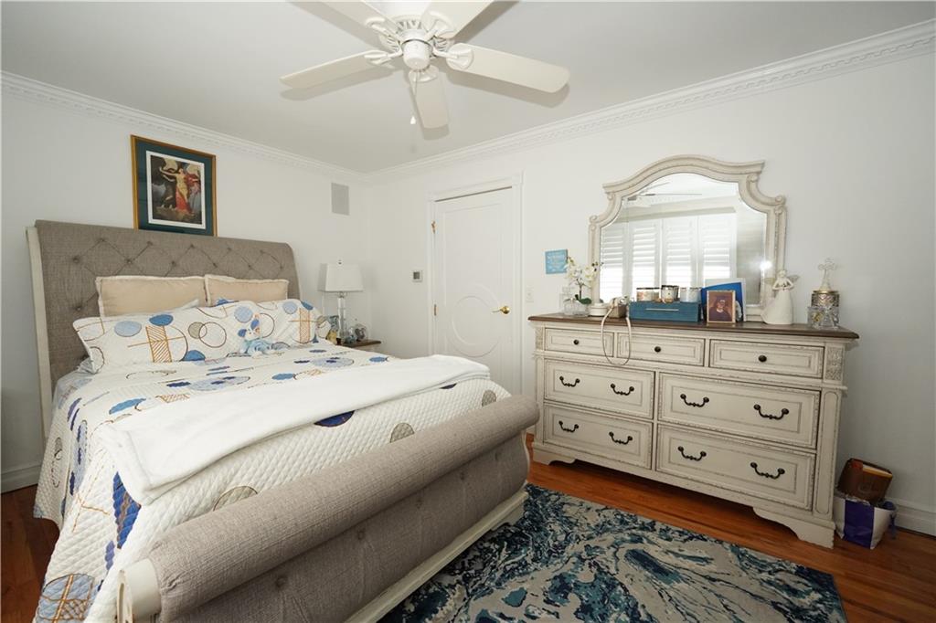 48 Draper Place New Springville New Springville NY 10314
