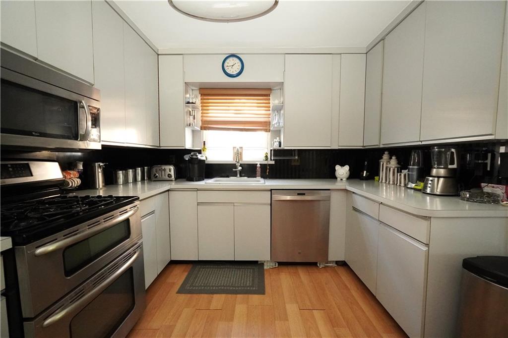 48 Draper Place New Springville New Springville NY 10314