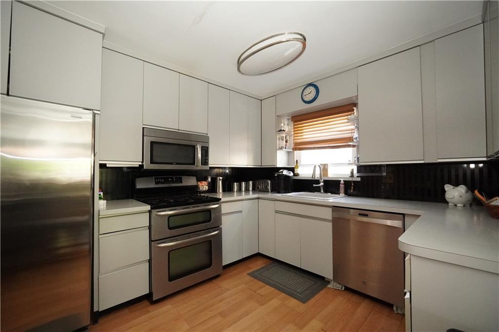 48 Draper Place New Springville New Springville NY 10314