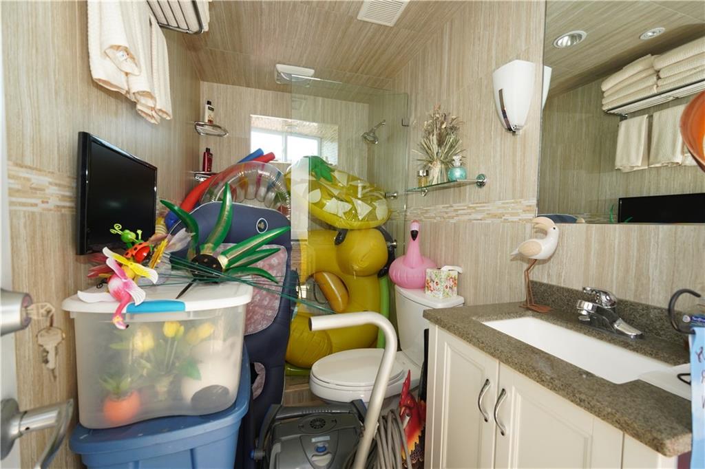 48 Draper Place New Springville New Springville NY 10314
