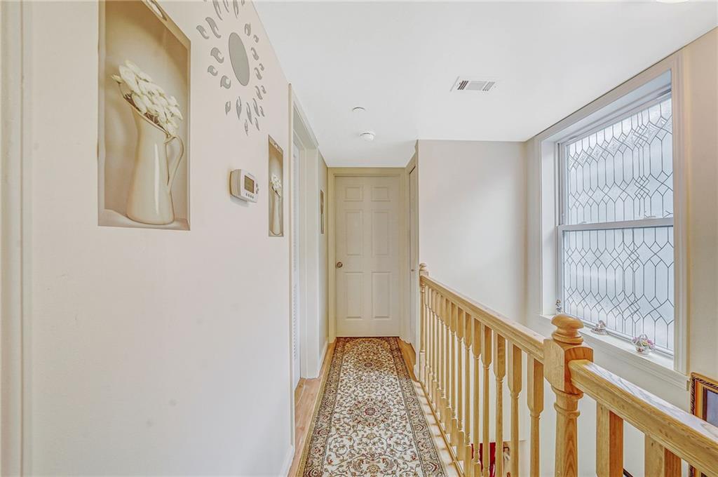69-44 Burchell Avenue Arverne Arverne NY 11692