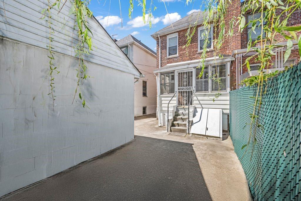 2117 East 38th Street Marine Park Brooklyn NY 11234