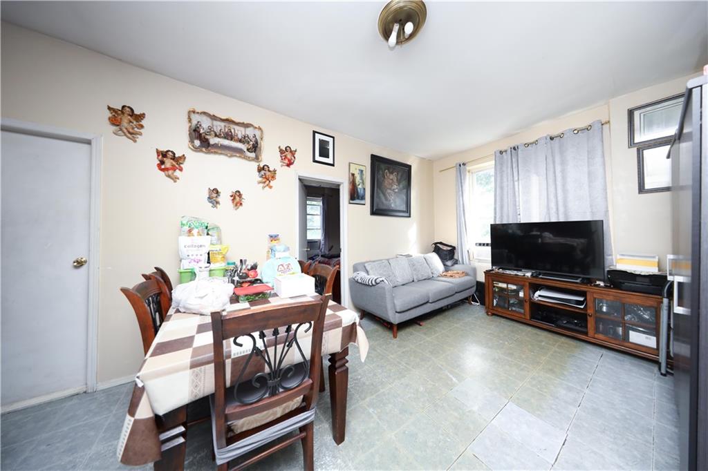 7225 New Utrecht Avenue Bensonhurst Brooklyn NY 11228