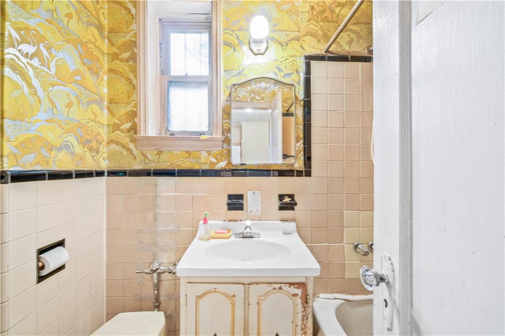 1484 East 16th Street Midwood Brooklyn NY 11230