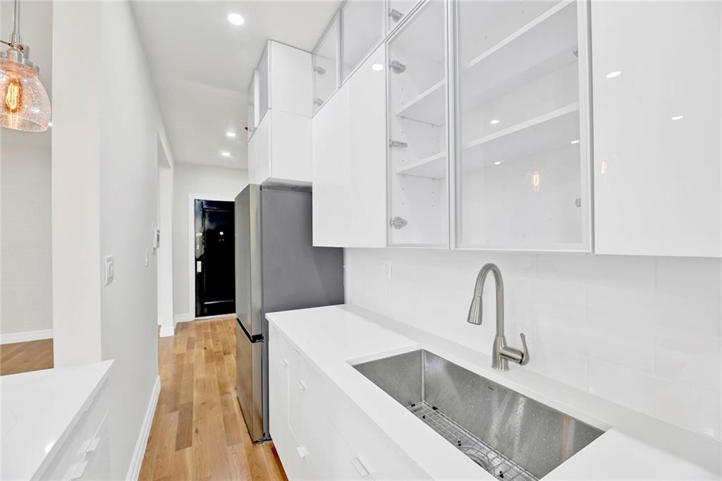 7101 Shore Road Bay Ridge Brooklyn NY 11209