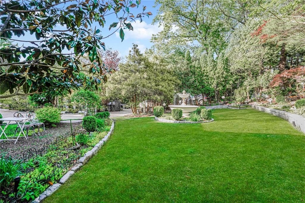46 Buttonwood Road Todt Hill Staten Island NY 10304