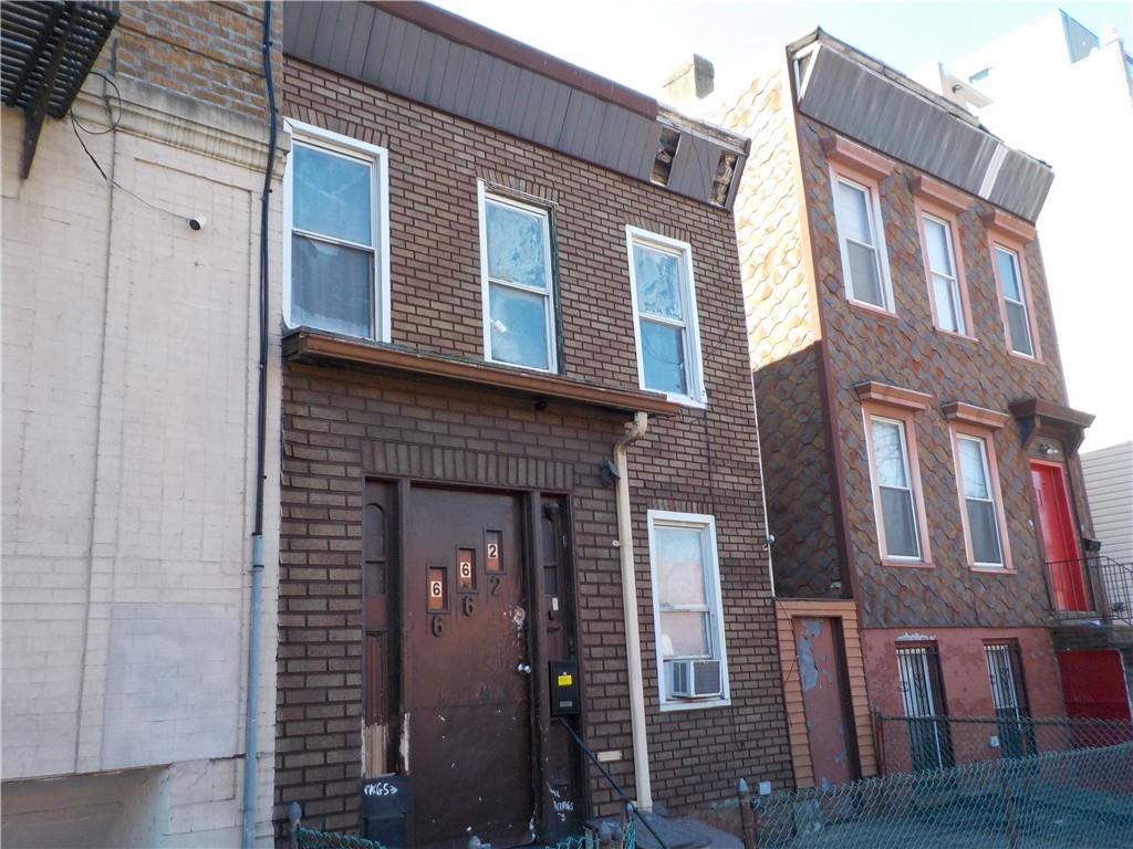 662 39th Street Sunset Park Brooklyn NY 11232