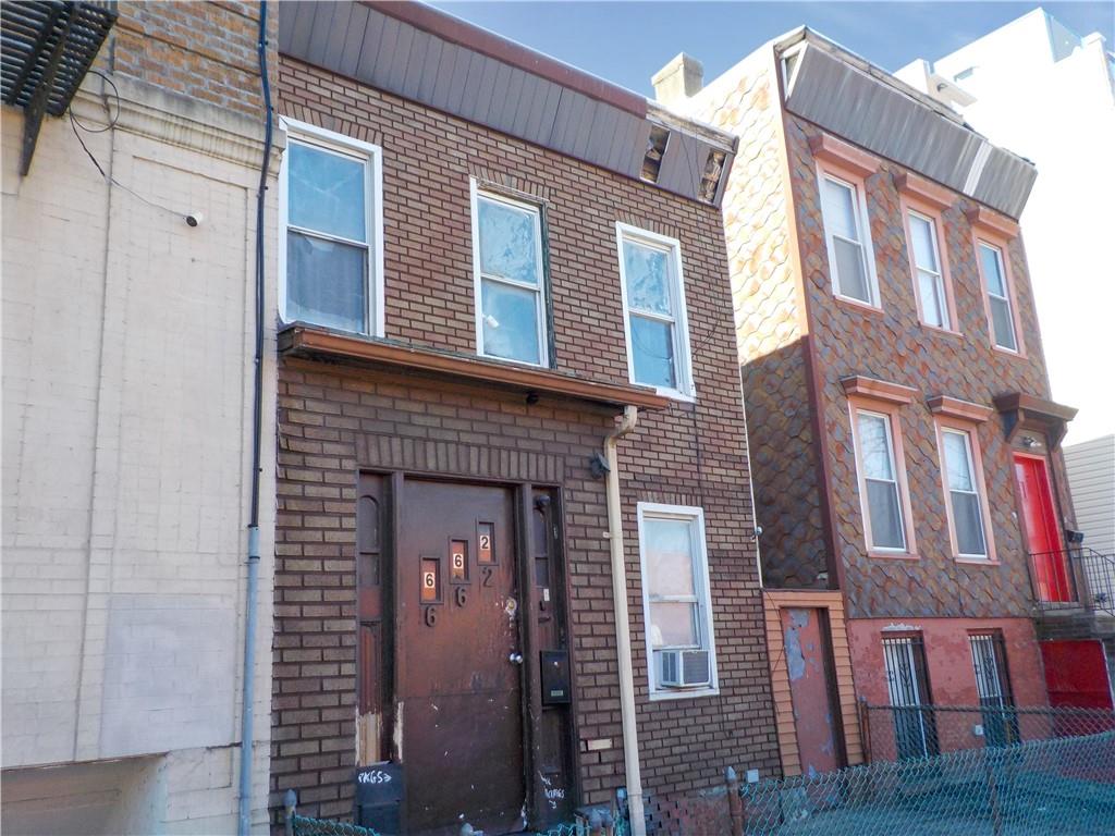 662 39th Street Sunset Park Brooklyn NY 11232
