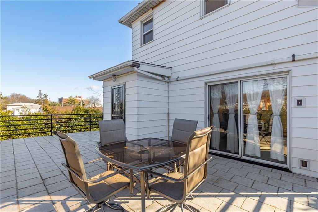 432 Neckar Avenue Staten Island NY 10304
