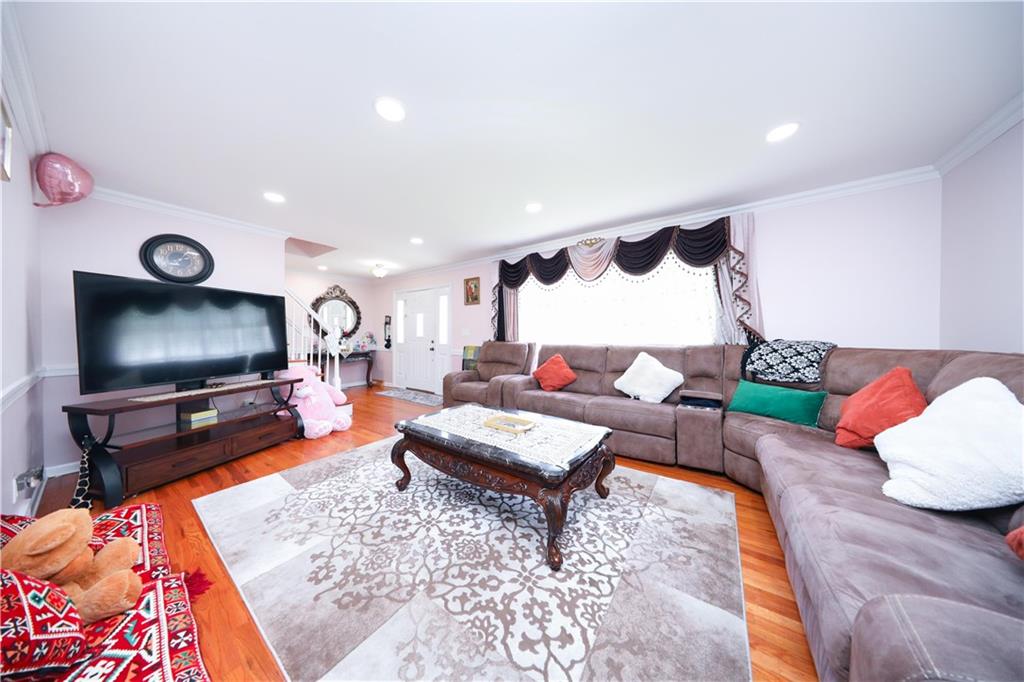 171 Dewey Avenue Great Kills Staten Island NY 10308