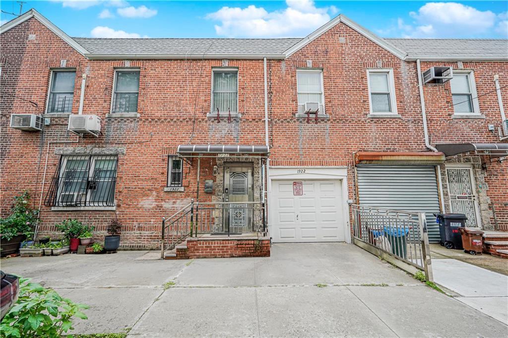 1922 East 16th Street Homecrest Brooklyn NY 11229