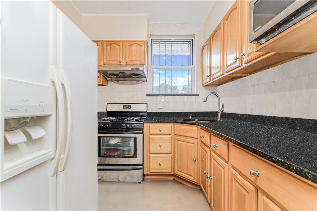1922 East 16th Street Homecrest Brooklyn NY 11229