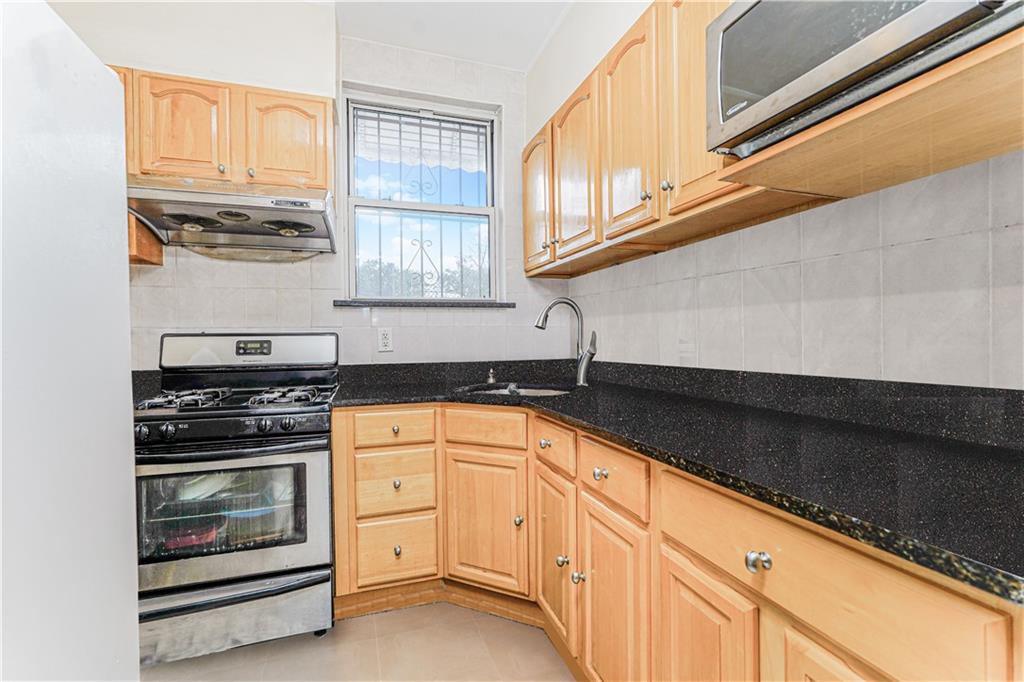 1922 East 16th Street Homecrest Brooklyn NY 11229