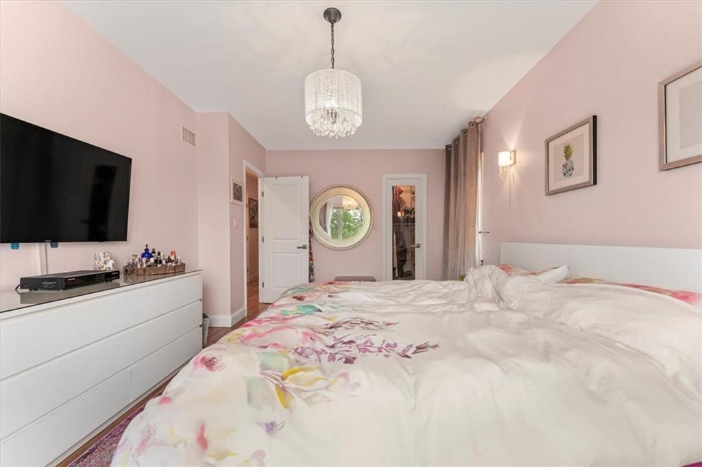 7318 Avenue T Bergen Beach Brooklyn NY 11234