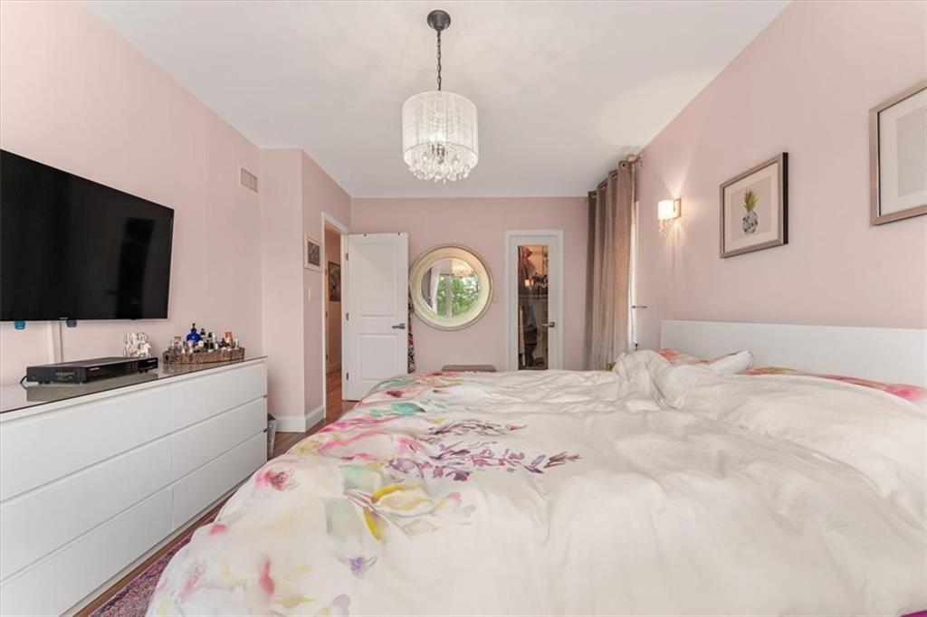 7318 Avenue T Bergen Beach Brooklyn NY 11234
