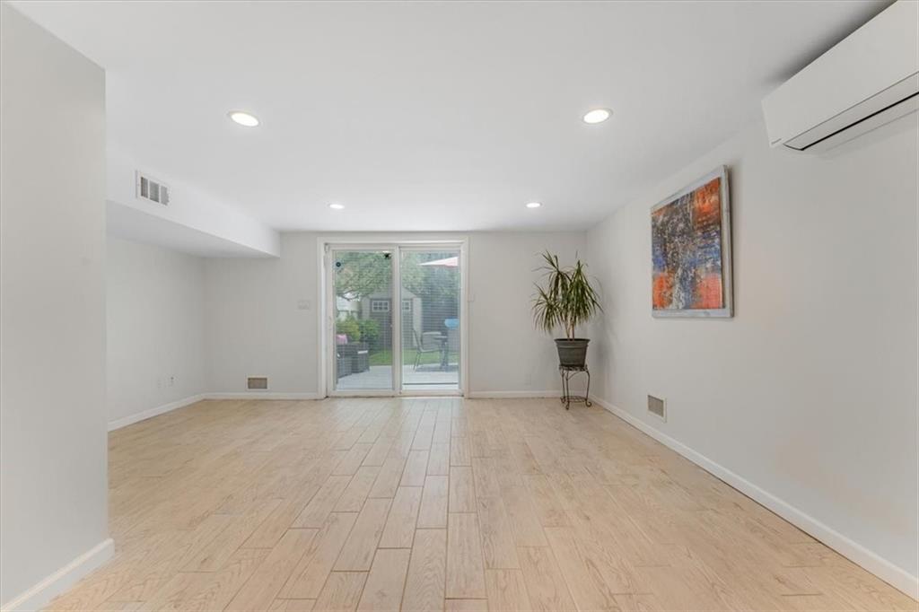 7318 Avenue T Bergen Beach Brooklyn NY 11234
